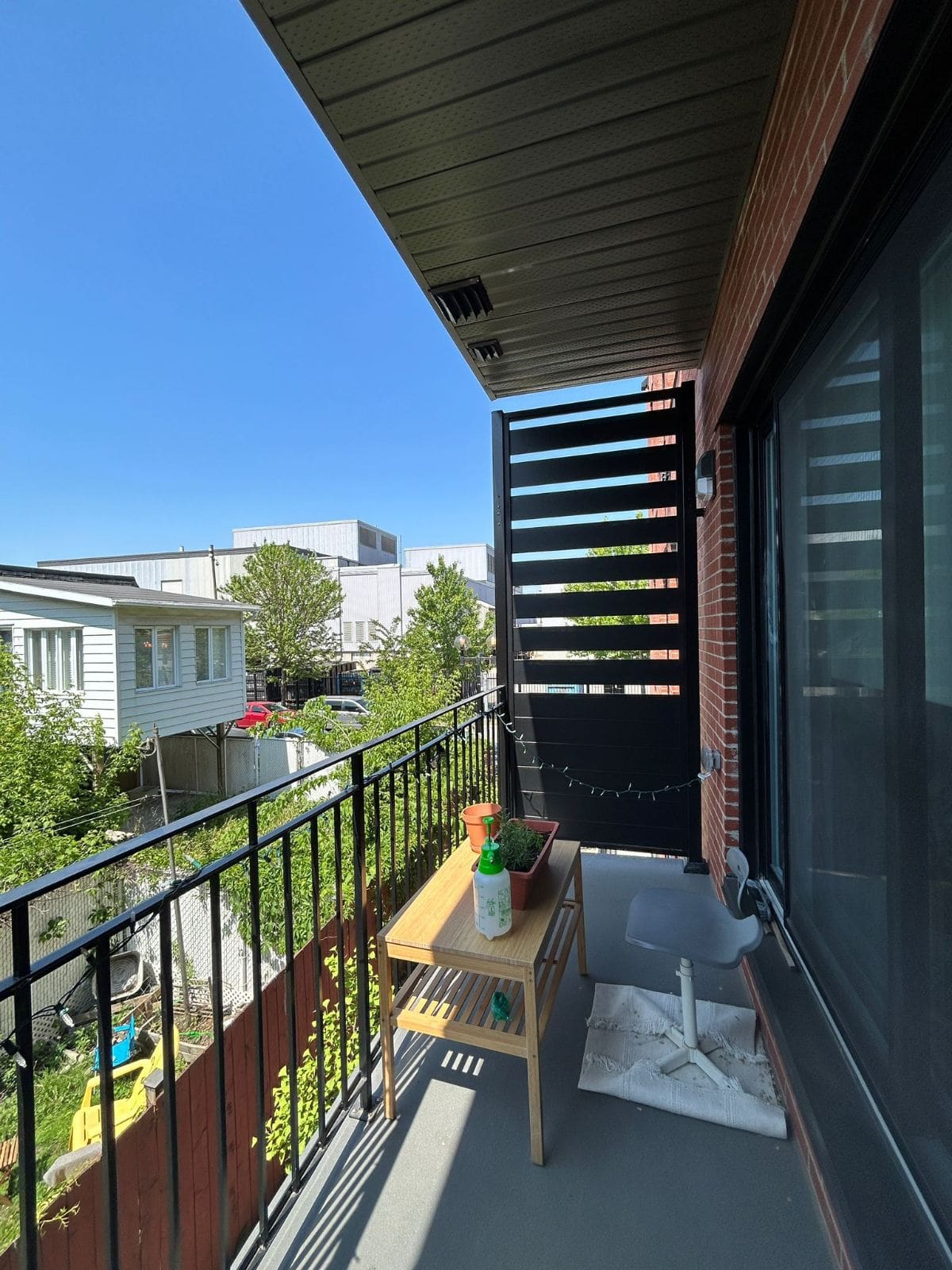 3 ½ - balcon attenant au logement